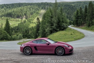 Porsche 718 Cayman GTS 4.0 Rezervace 2023