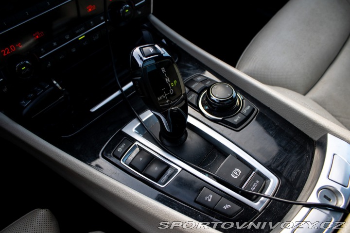 BMW 5 GT 535d xDrive Gran Turi 2014