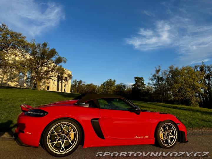 Porsche 718 Spyder 2025