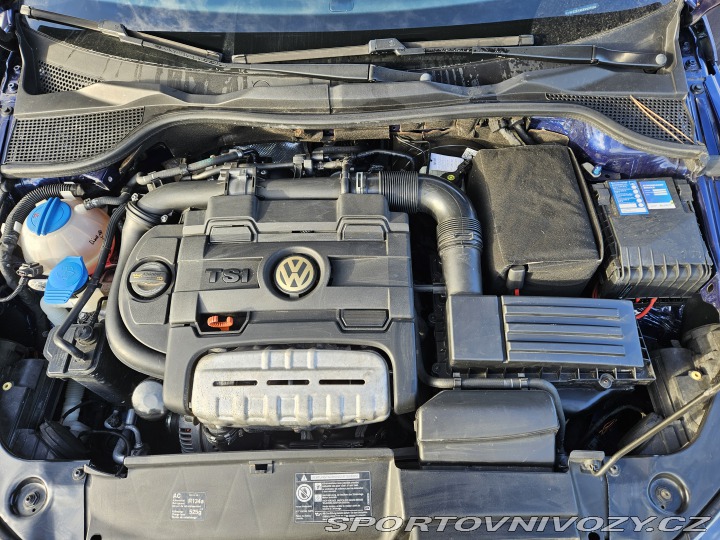 Volkswagen Scirocco 1.4TSI SPORT 2009