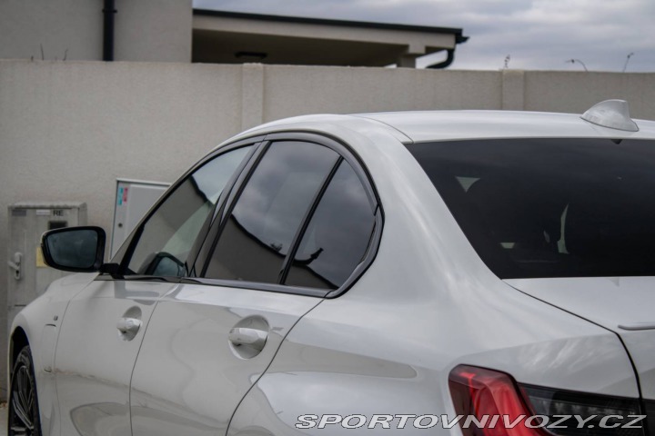 BMW 3 330e PHEV M-Paket A/T - 2020