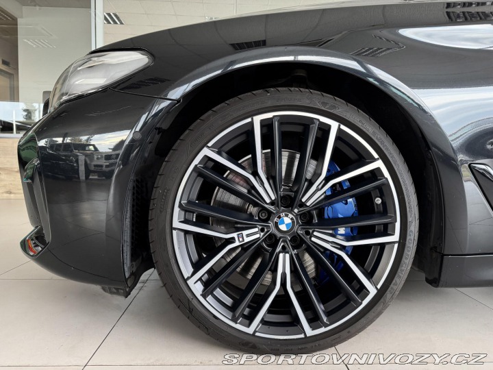 BMW 5 530d xDrive*M-SPORT*Webas 2022