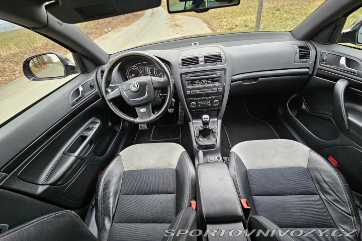 Škoda Octavia RS 2.0 TSI 2011