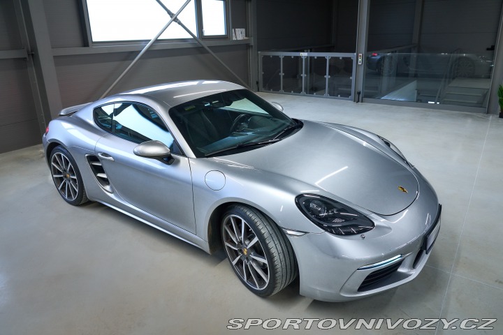 Porsche 718 Cayman 2017