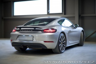 Porsche 718 Cayman 2017