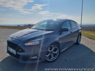Ford Focus ST 
