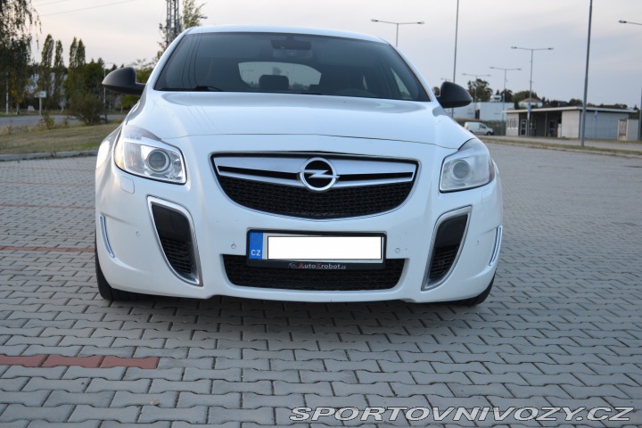 Opel Insignia OPC 2013