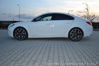 Opel Insignia OPC 2013