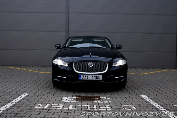 Jaguar XJ 1800