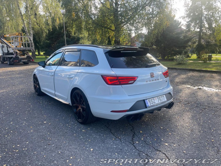 Seat Leon R ST 4x4 carbon edition. 2020