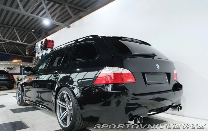 BMW M5 Touring E61 2009