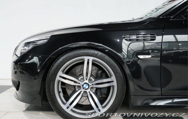 BMW M5 Touring E61 2009