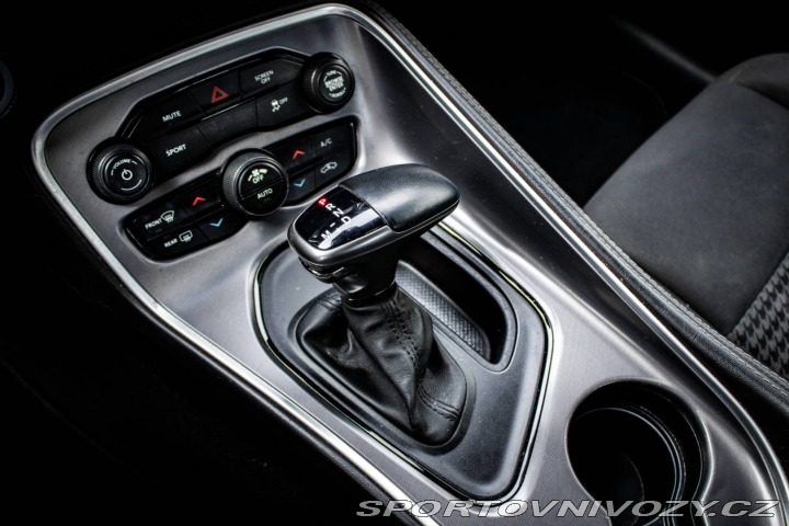Dodge Challenger 3.6L A/T 2019