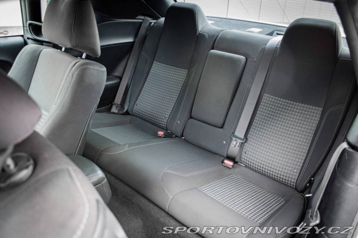 Dodge Challenger 3.6L A/T 2019