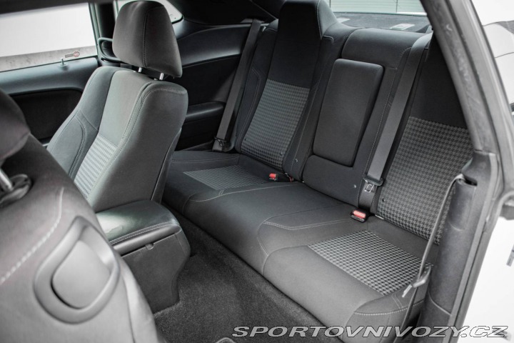 Dodge Challenger 3.6L A/T 2019
