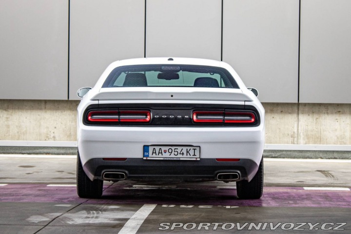 Dodge Challenger 3.6L A/T 2019