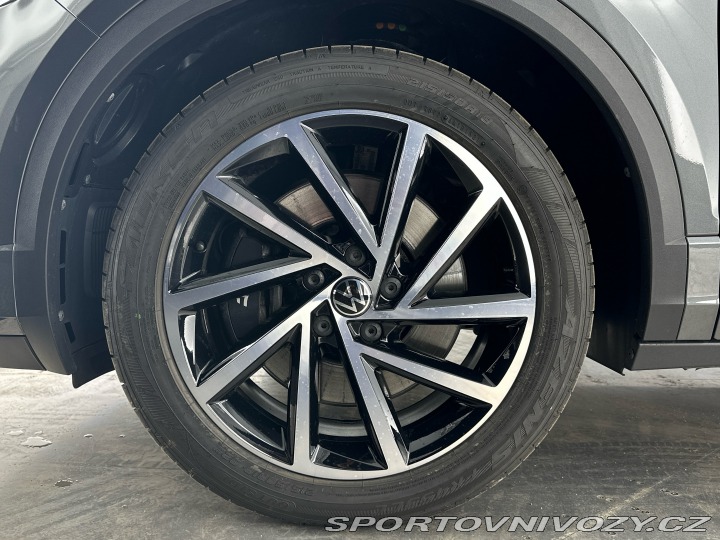 Volkswagen T-Roc R 2.0 TSI 221kW 4Motion DSG 2022