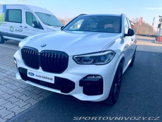 BMW X5 3,0 xDrive 40i AT 2019
