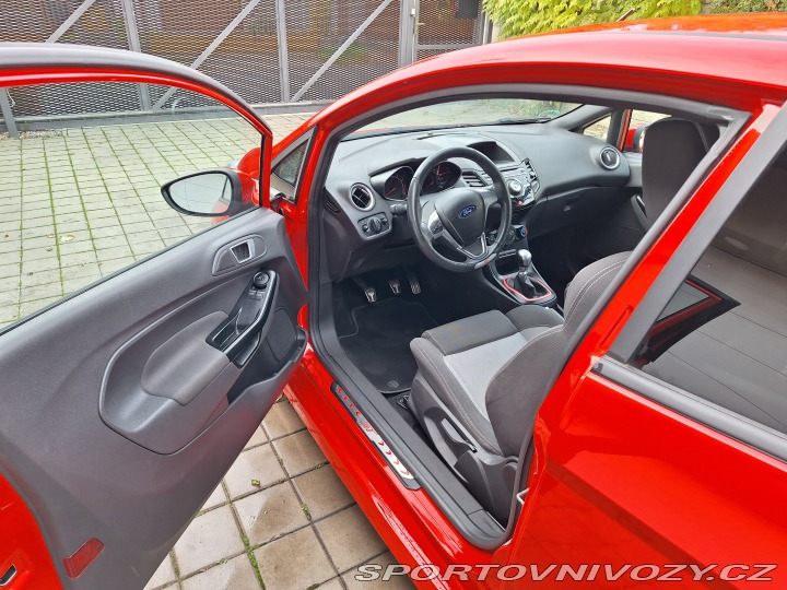 Ford Fiesta ST ST 180 2015