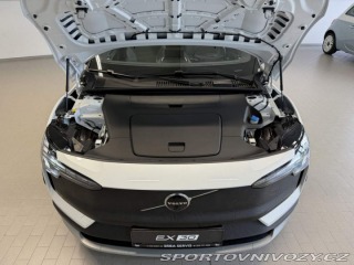 Volvo Ostatní modely EX30 Twin Motor Performance Ul 2025