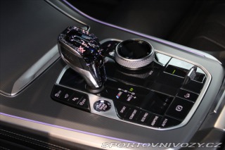 BMW X5 M50d NezTop / NightV / Ma 2020