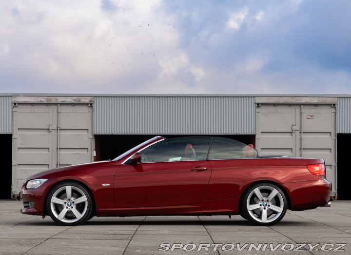 BMW 3 335i E93 2012