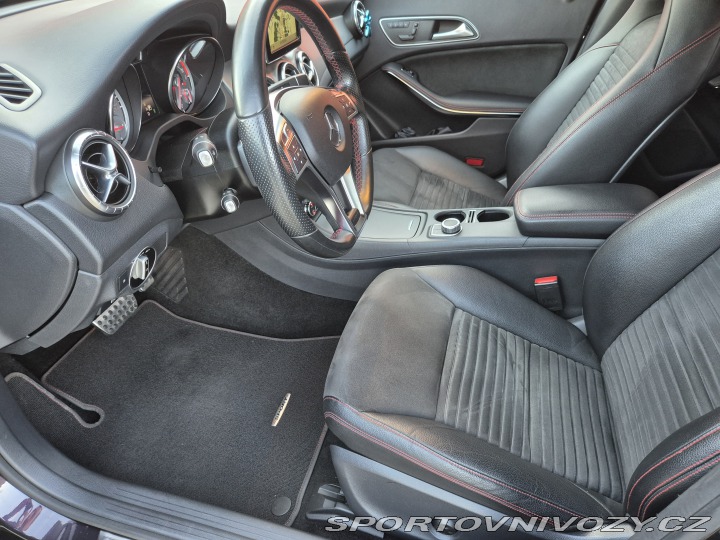 Mercedes-Benz CLA 250 4M 2014