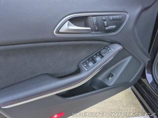 Mercedes-Benz CLA 250 4M 2014