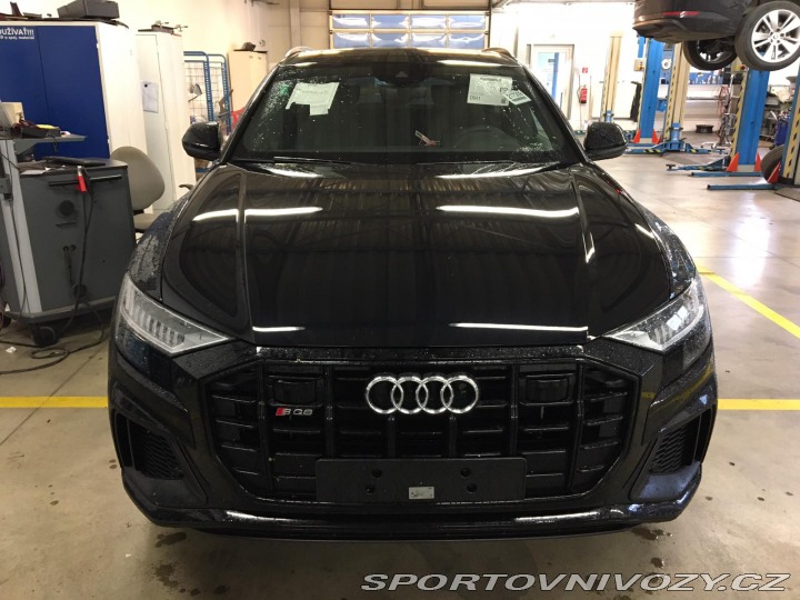 Audi SQ8 2020