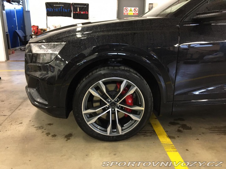 Audi SQ8 2020