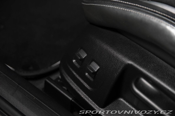 Audi RS4 RS4 4.2 FSI quattro 2013