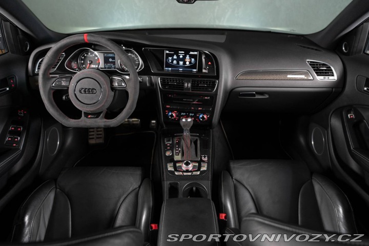 Audi RS4 RS4 4.2 FSI quattro 2013