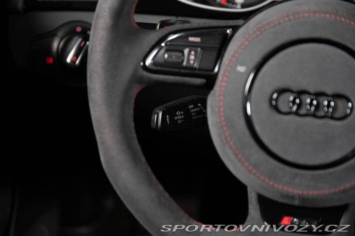 Audi RS4 RS4 4.2 FSI quattro 2013