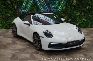 Porsche 911 Targa 4S Bose Chrono Záru 2021