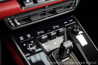 Porsche 911 Targa 4S Bose Chrono Záru 2021