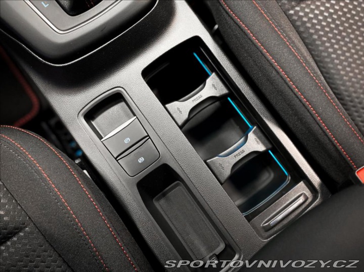 Ford Ostatní modely Focus 1,0 EcoBoost ST- Line X 2025