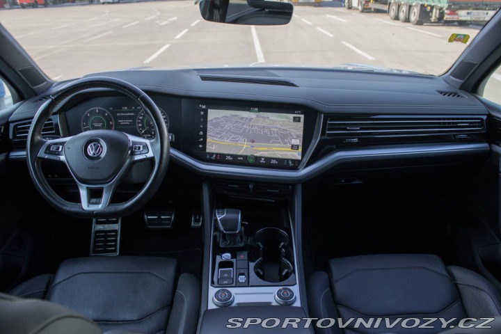 Volkswagen Ostatní modely Touareg 3.0 V6 TDI SCR 286k R-Li 2018