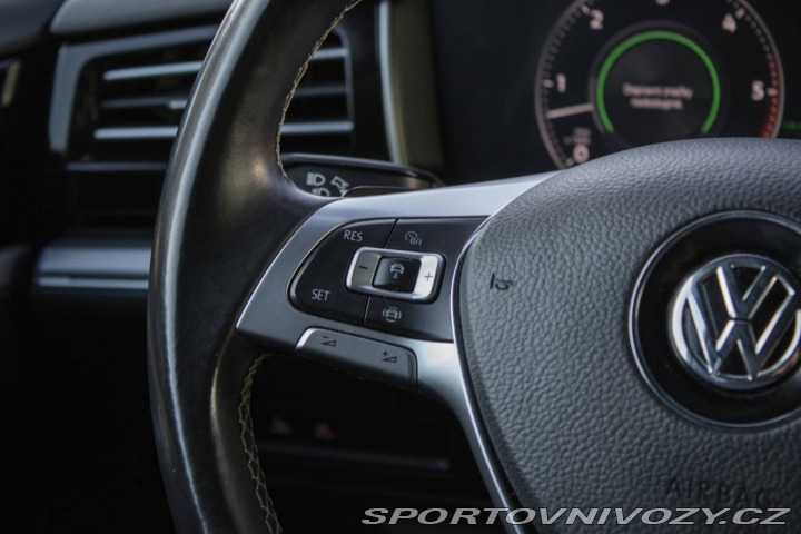 Volkswagen Ostatní modely Touareg 3.0 V6 TDI SCR 286k R-Li 2018