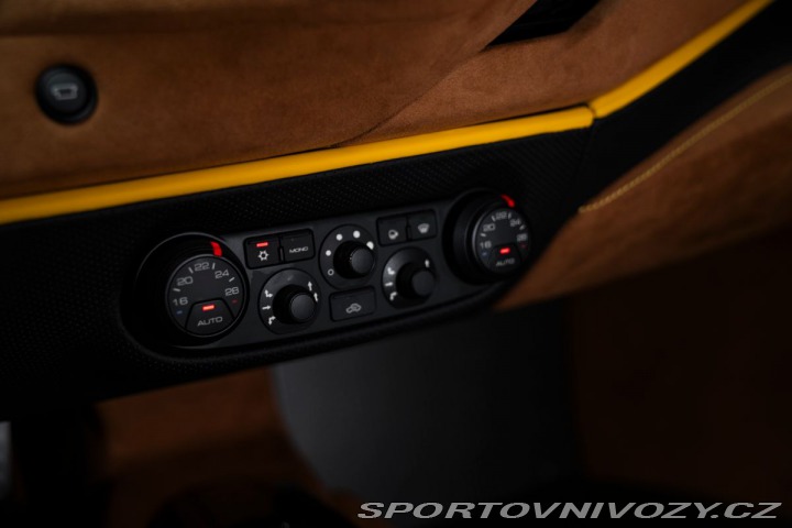 Ferrari 488 GTB, LIFT, FULL CARBON, K 2020
