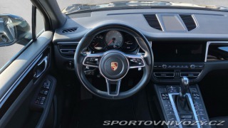 Porsche Macan S 2021