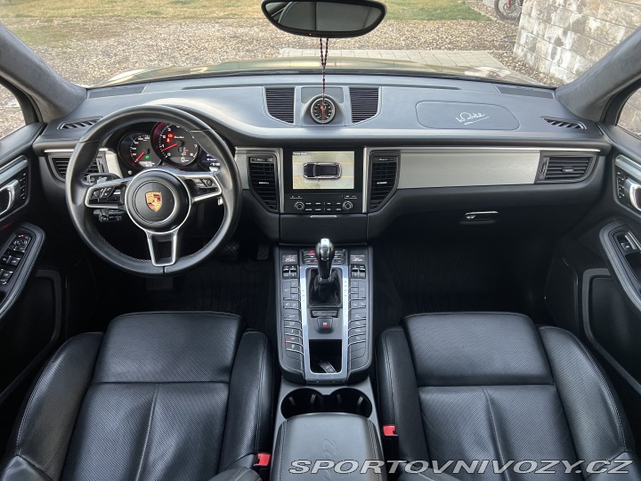 Porsche Macan TURBO 2017