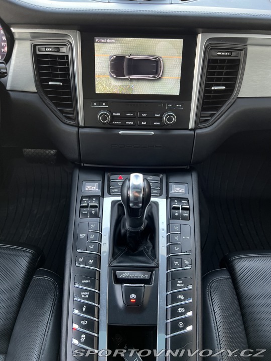 Porsche Macan TURBO 2017