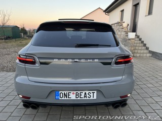 Porsche Macan TURBO 2017