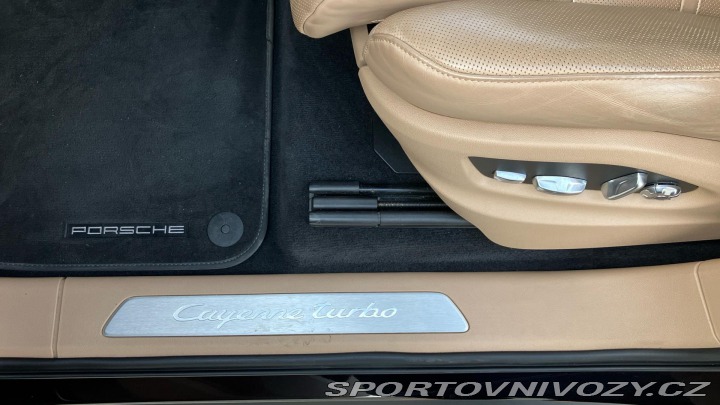 Porsche Cayenne Turbo 2018