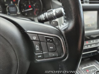 Jaguar XF 2,0 20d R-SPORT 2017