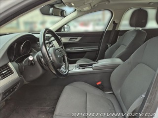Jaguar XF 2,0 20d R-SPORT 2017
