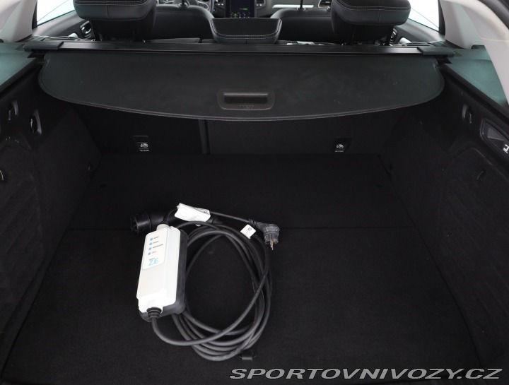 Renault Mégane E-Tech Plug-in 2021