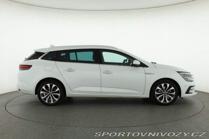 Renault Mégane E-Tech Plug-in 2021