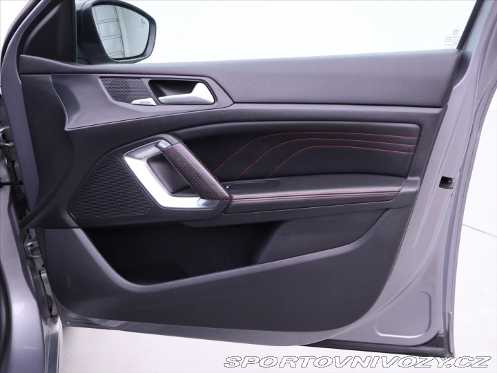 Peugeot 308 2,0 HDI 133kW Aut. CZ Nav 2017