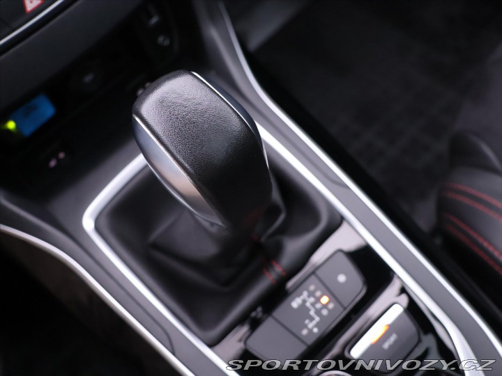Peugeot 308 2,0 HDI 133kW Aut. CZ Nav 2017